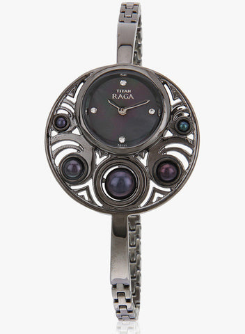 Titan 9972Qm01J Silver/Blue Analog Watch